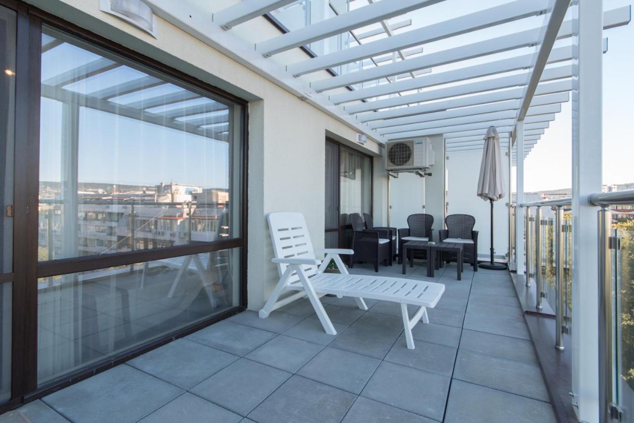 City Apartments Triumph ヴァルナ エクステリア 写真
