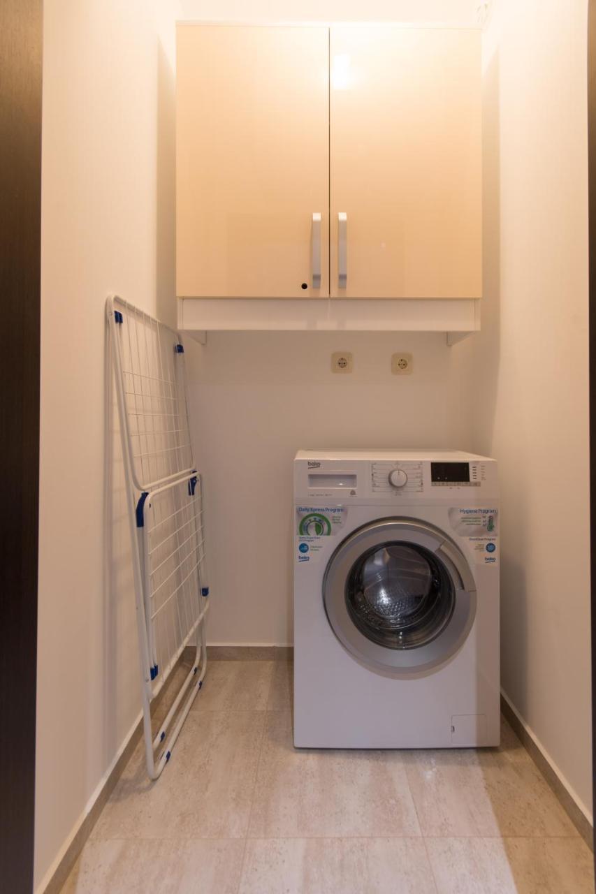 City Apartments Triumph ヴァルナ エクステリア 写真