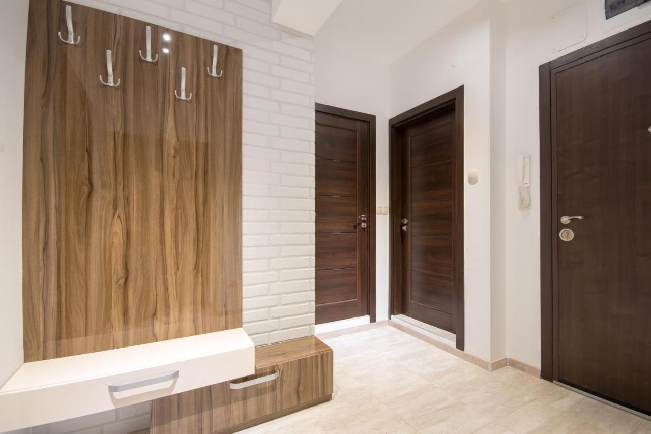 City Apartments Triumph ヴァルナ エクステリア 写真